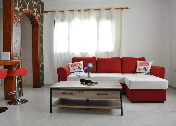 La Casita De Mari Carmen Летний дом Мала